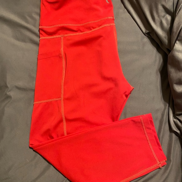 Zyia Active leggings the leopard are size 8-10 the rest are 12 - Picture 3 of 11